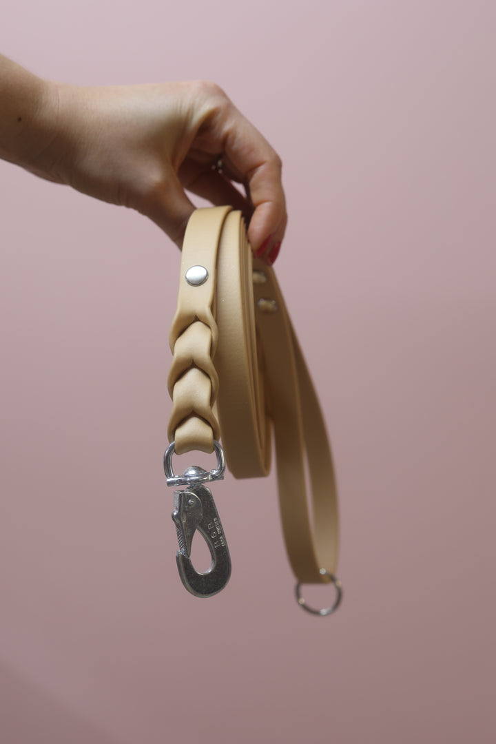 KAUSIVÄRI KULTA 16mm leveä *BRAID* hihna